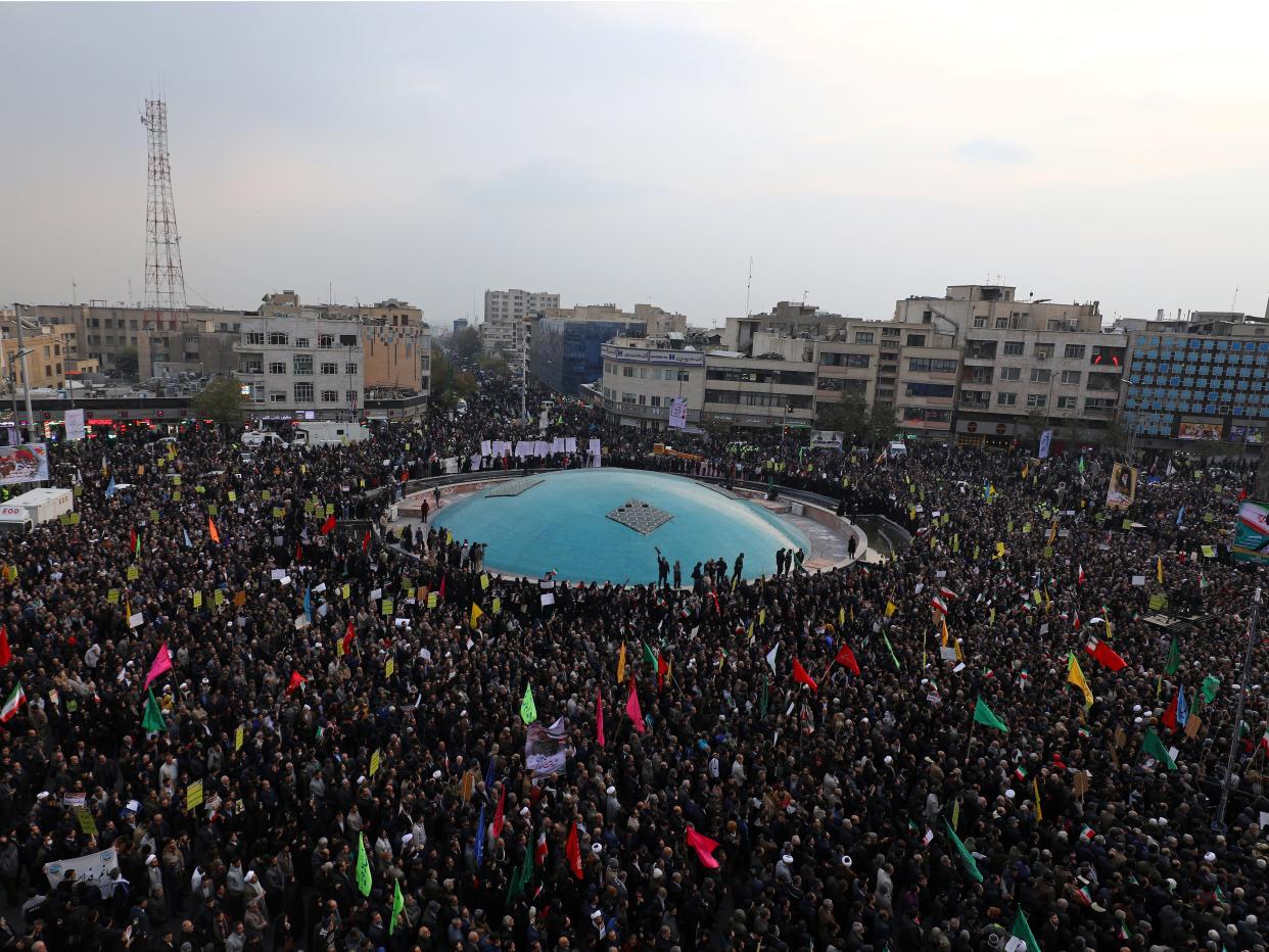 iran gasoline protests crowd