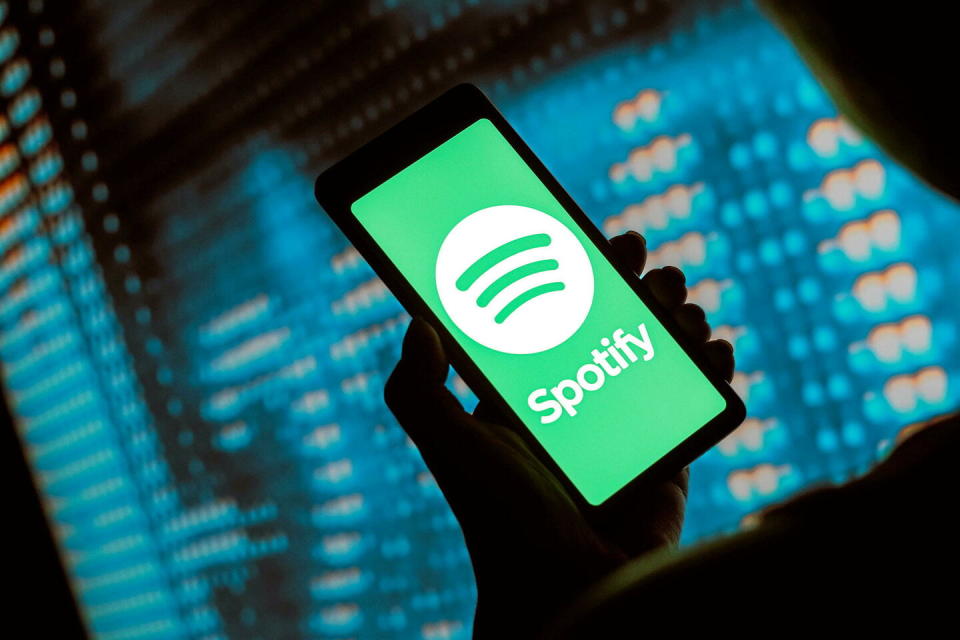 Outré par la nouvelle « taxe streaming », destinée à financer le Centre national de la musique, Spotify a annoncé une prochaine hausse du prix des abonnements, après celle de Deezer.  - Credit:SOPA Images/SIPA / SIPA / SOPA Images/SIPA