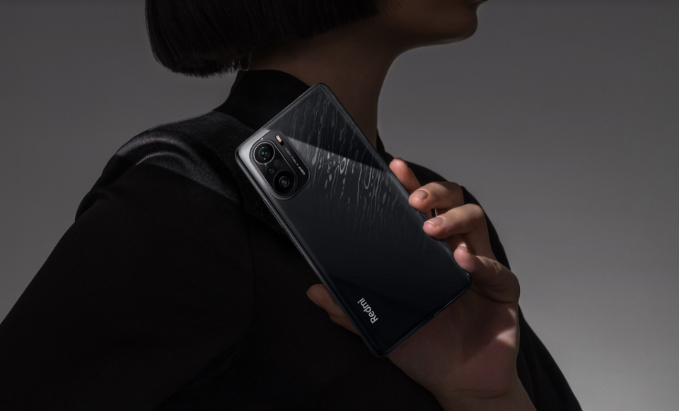 Redmi K40 foi anunciado com Snapdragon 870 e câmera traseira de 48 MP (Imagem: Divulgação/Xiaomi)