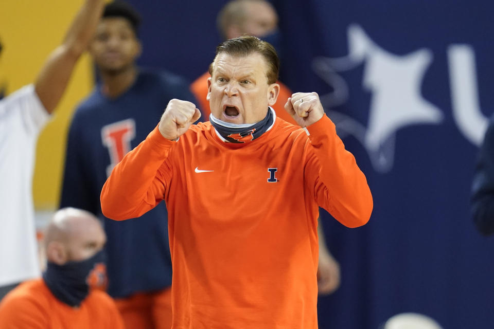 Illinois head coach Brad Underwood reacts to a play against Michigan in the second half of an NCAA college basketball game in Ann Arbor, Mich., Tuesday, March 2, 2021. (AP Photo/Paul Sancya)