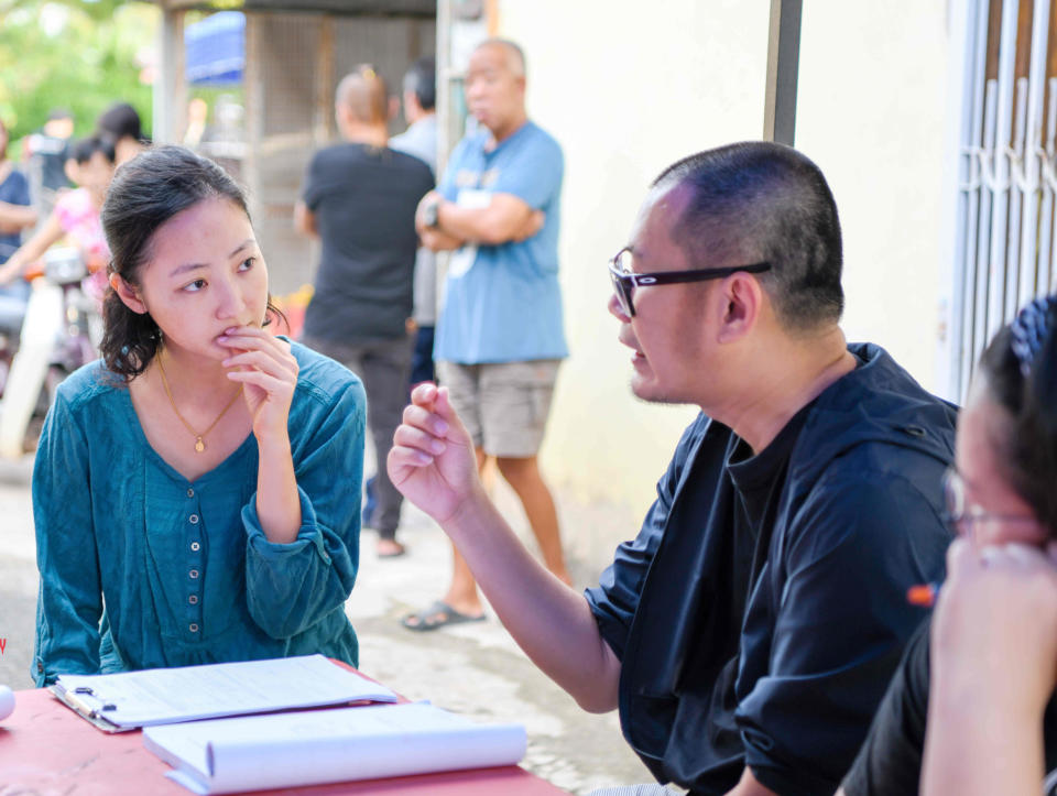 降頭無法以科學解釋，但馬國電檢局要求《南巫》導演張吉安親赴「解釋」，讓他大傷腦筋(左為女主角吳俐旋) 