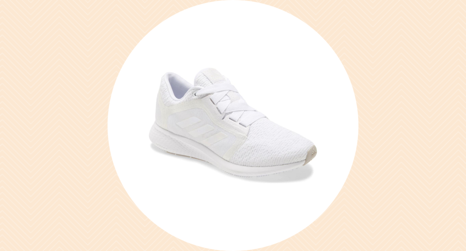 Edge Lux 4 Running Shoe 