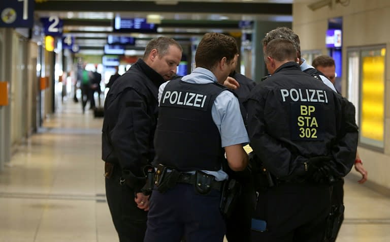 Cologne's central railway station was temporarily closed off during the incident