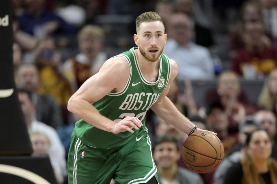 Boston Celtics forward Gordon Hayward (20) 