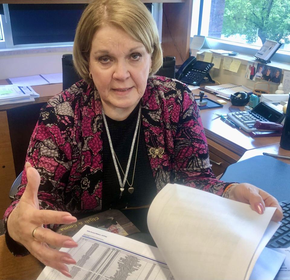 Cyndi Beck plans to end her 28 years as Shawnee County clerk when her current term ends in January.