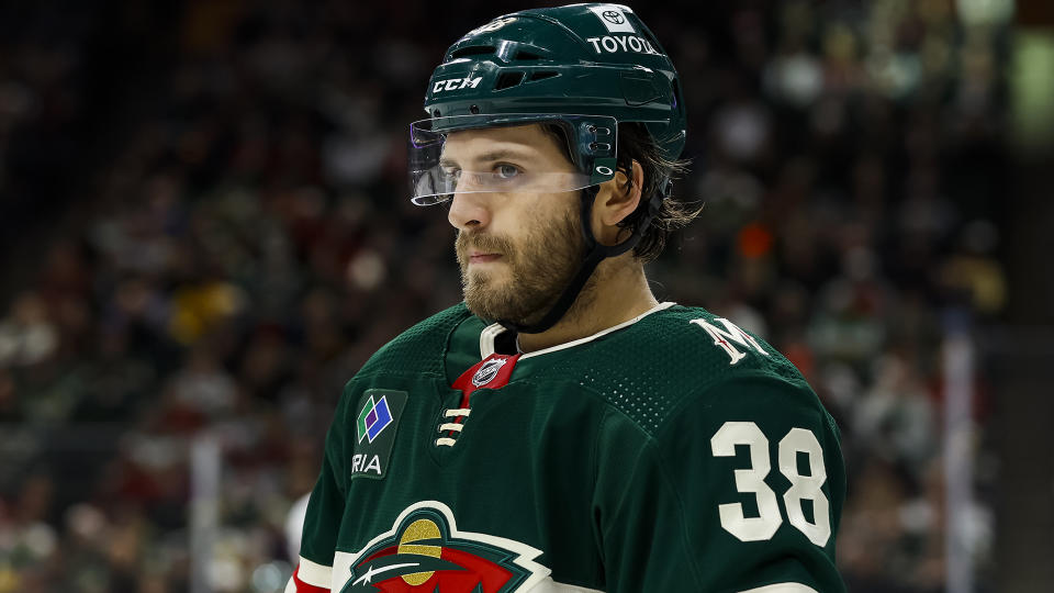 Ryan Hartman de Minnesota Wild criticó su desempeño en la derrota del martes. Su entrenador estuvo de acuerdo.  (Foto de David Bordin/Getty Images)