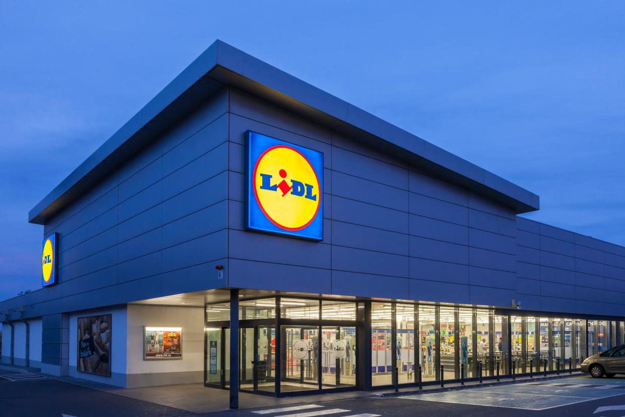 Lidl supermarket building: iStock