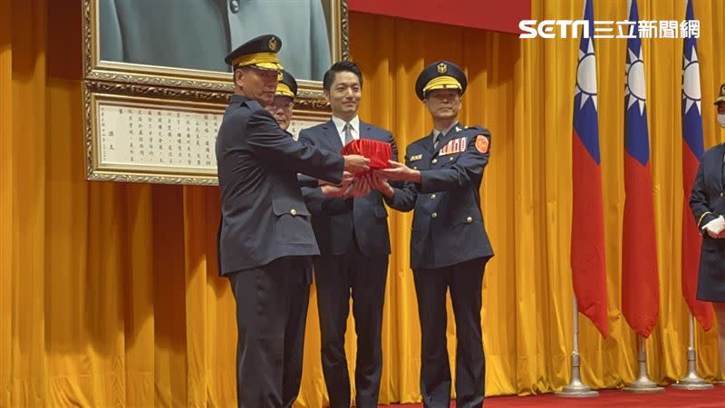 台北市警察局長交接，蔣萬安出席。（圖／記者李依璇攝影）