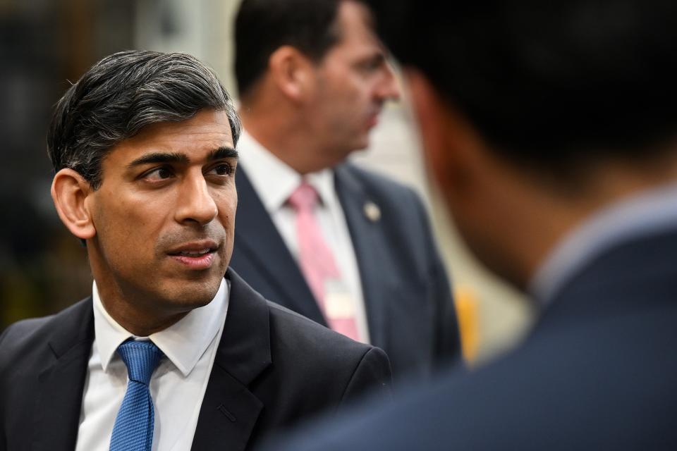 YORKSHIRE, ENGLAND  - FEBRUARY 26: Prime Minister Rishi Sunak meets with apprentices at a factory, in East Yorkshire on February 26, 2024 in Yorkshire, United Kingdom. (Photo by Paul Ellis - WPA Pool / Getty Images)