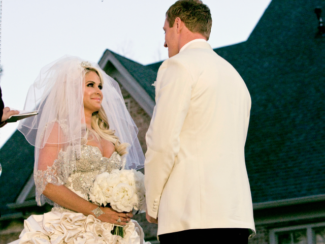 kim zolciak wedding dress