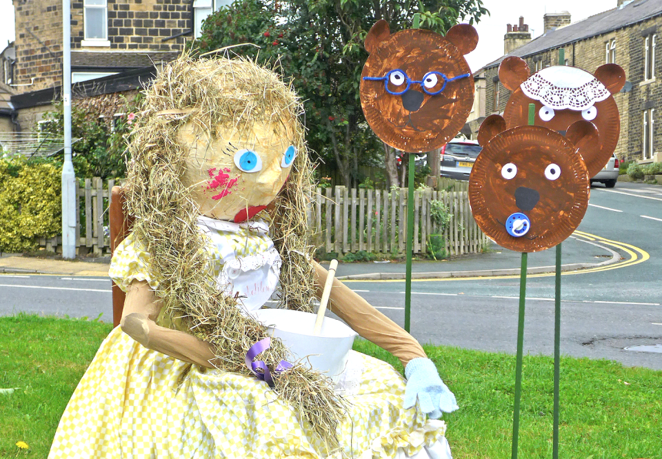 Goldilocks and the Three Bears as seen on the Baildon Scarecrow Walk. (Flickr / Tim Green)