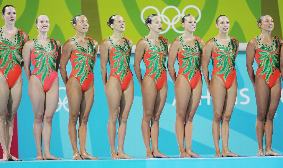 Athens 2004, Canadian synchronised swimmers (Getty Images)