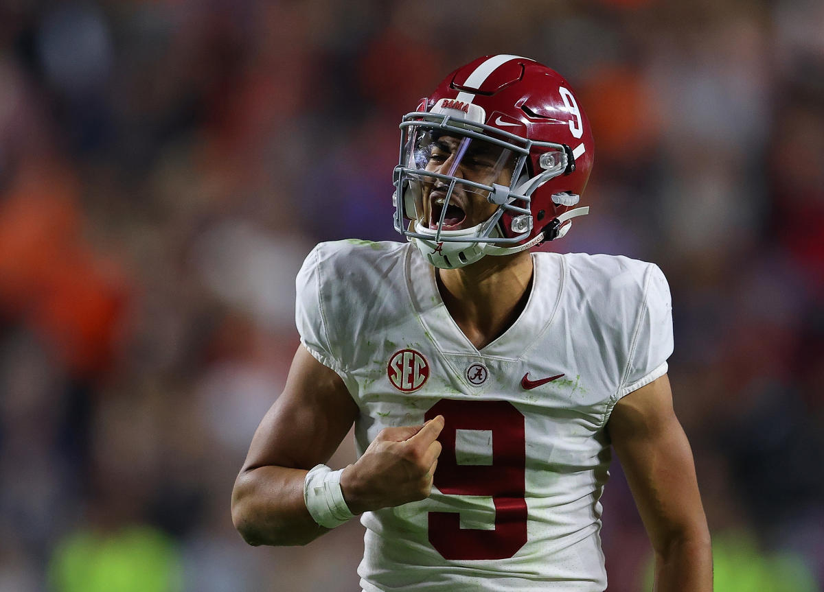 Alabama QB Bryce Young Tabbed as Betting Favorite for Top Pick in 2023 NFL  Draft - Sports Illustrated