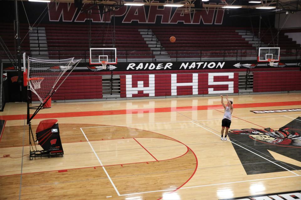 Wapahani boys basketball junior Isaac Andrews goes through his 6 a.m. workout routine at Wapahani High School on Monday, Nov. 28, 2022.