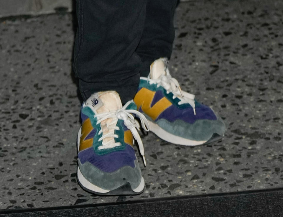 Pedro Pascal, SNL, New York, New Balance, sneakers, suede, party