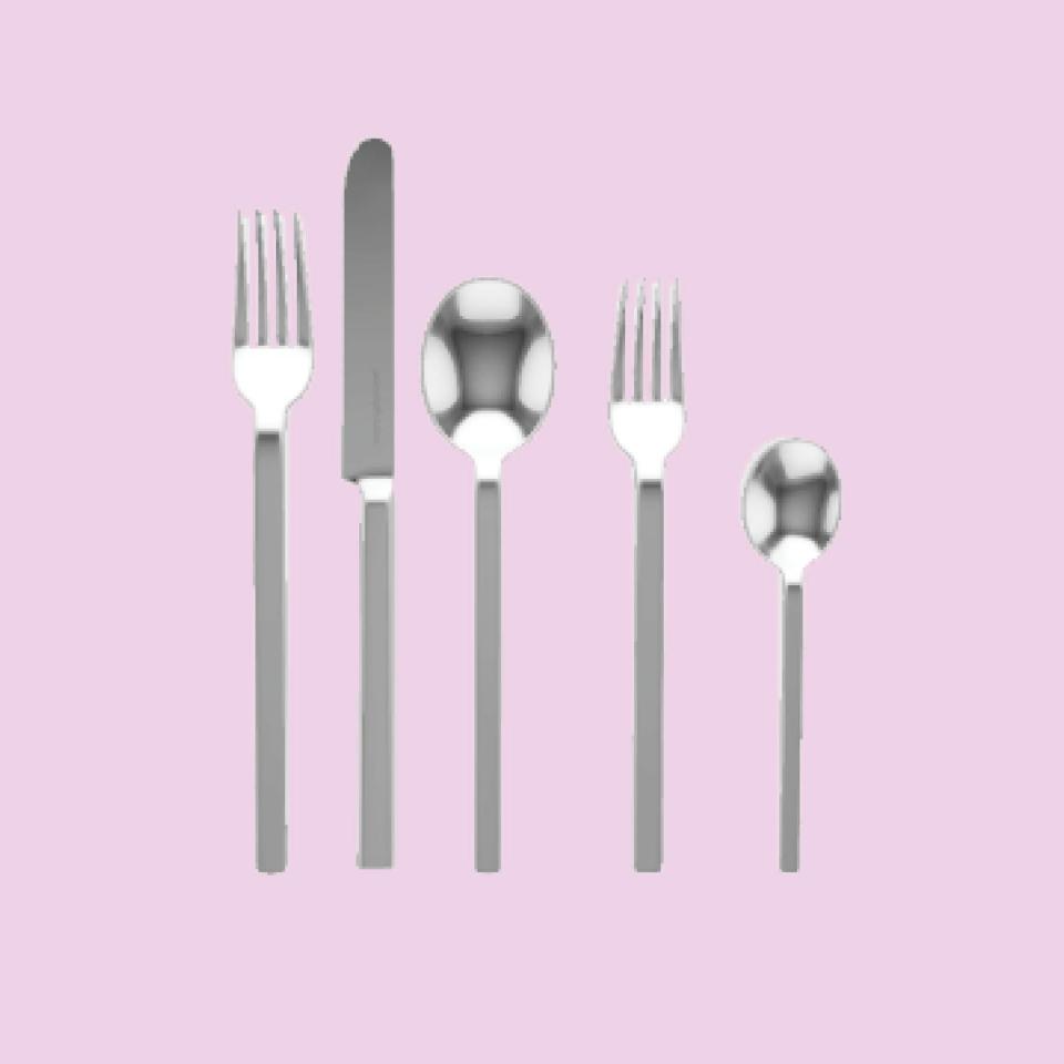 11) Linea Flatware