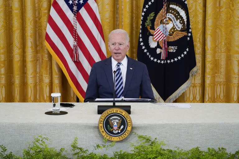 El presidente de Estados Unidos, Joe Biden, habla durante una reunión sobre ciberseguridad en la Sala Este de la Casa Blanca