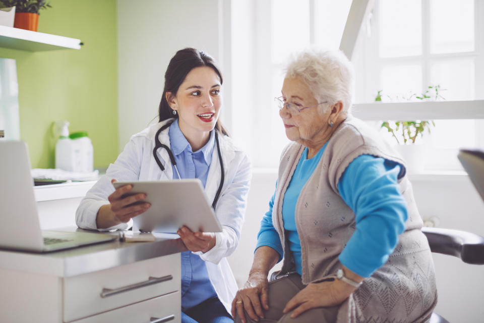 Doctor consulting her patient