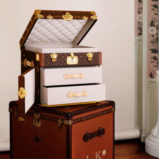 savoir faire louis vuitton vanity trunk