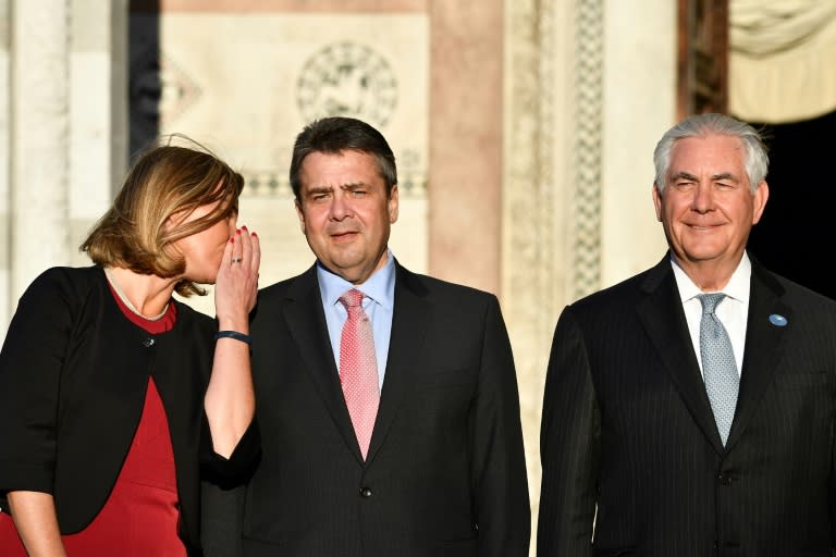 EU High Representative for Foreign Affairs and Security Policy Federica Mogherini (L), German Foreign Minister Sigmar Gabriel and US Secretary of State Rex Tillerson (R) during a meeting of Foreign Affairs Ministers from the G7