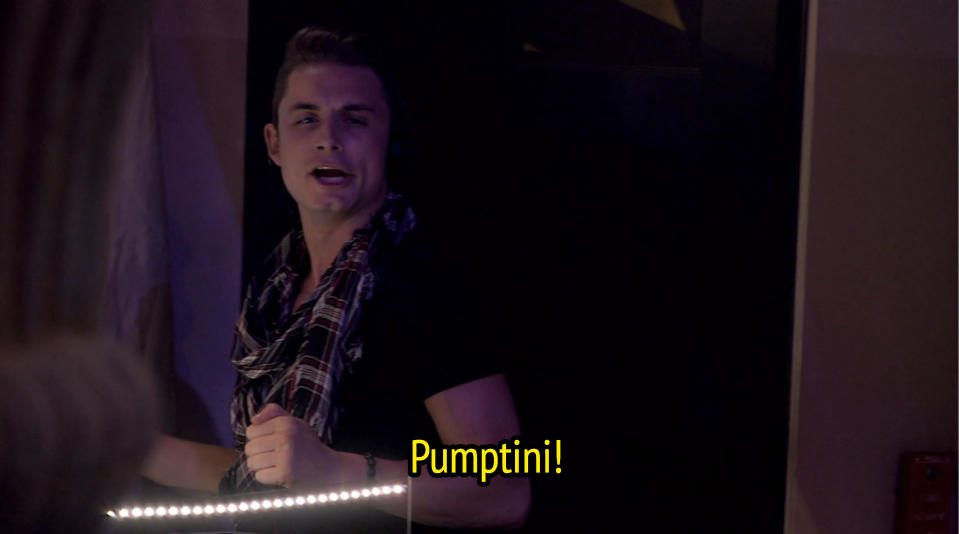 James Kennedy screenshot as he yells, "Pumptini!"