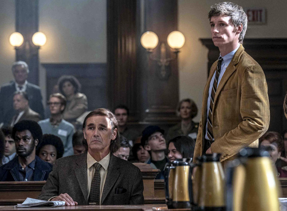 The Trial of the Chicago 7. Mark Rylance as William Kunstler, Eddie Redmayne as Tom Hayden in The Trial of the Chicago 7. Cr. Niko Tavernise/NETFLIX Â© 2020