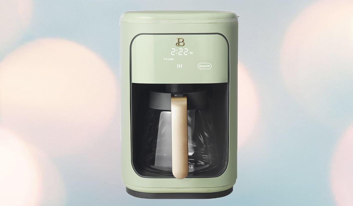 Sage green coffee maker. (Photo: Walmart)