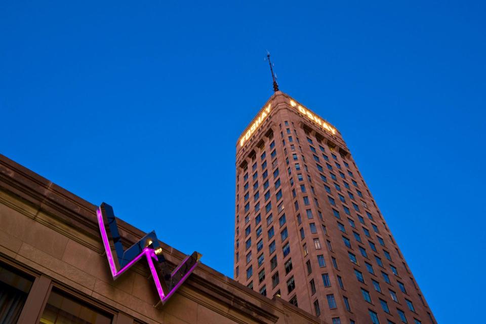 exterior of the foshay tower