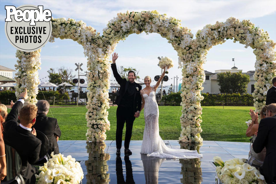 <p>Little did Heather know, Tarek had an extra-special surprise for her before they did their recessional. </p> <p>"Right after we said our vows and we were pronounced husband and wife, he had me look up in the sky," Heather says. "So I looked up, and there was writing in the sky."</p> <p>"It said, 'To my wife, me and you always and forever,'" Tarek says, explaining that the message was spelled out using environmentally friendly smoke.</p>