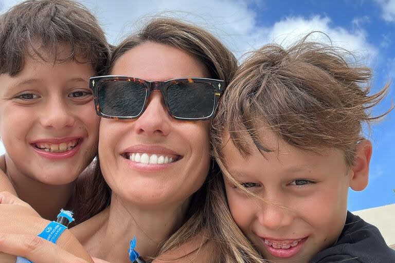 Pampita se fue de vacaciones junto a sus hijos y mostró las fantásticas fantásticas de sus días de descanso