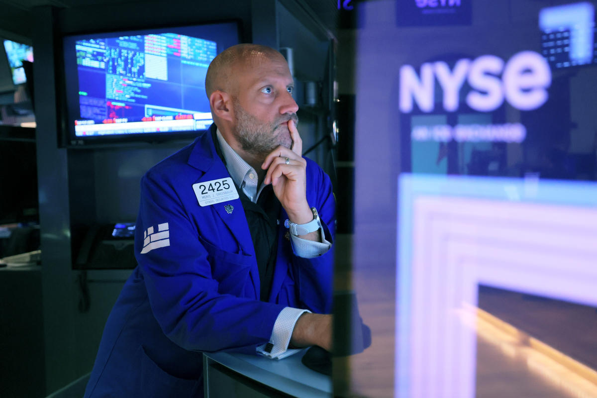 Stocks close out busy week, Yahoo Finance Invest provides key insight: Yahoo  Finance Live