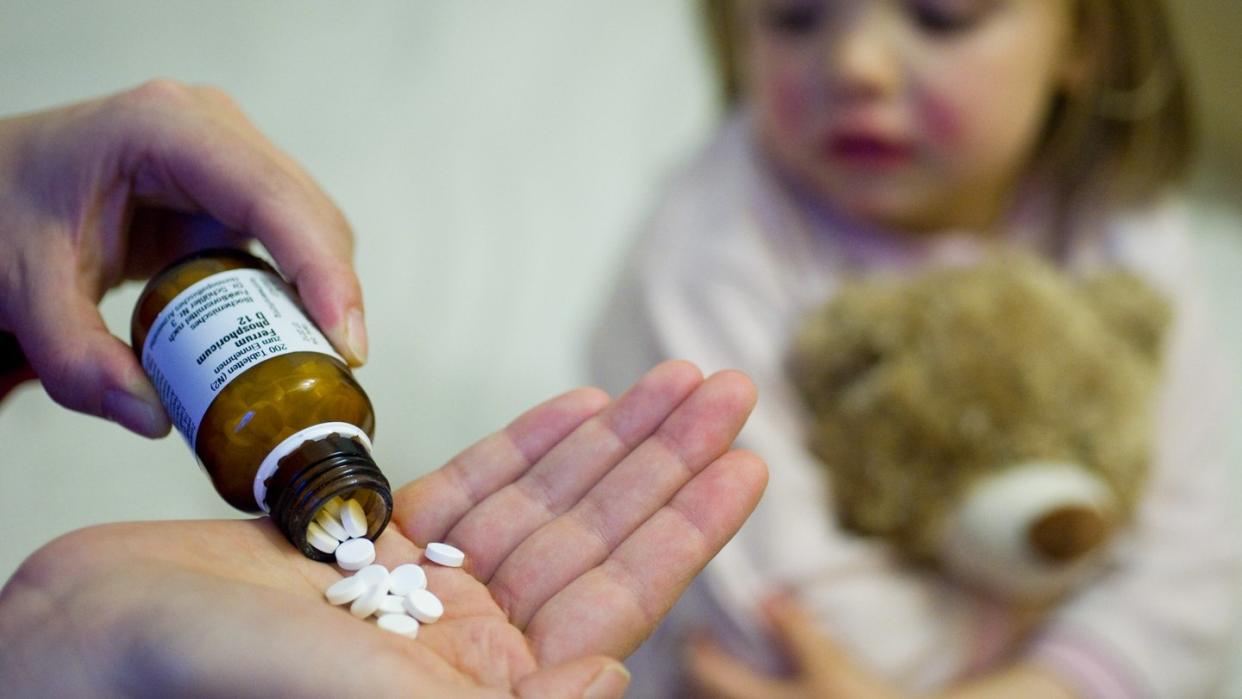 Eltern sollen mehr freie Tage für die Betreuung kranker Kinder bekommen.