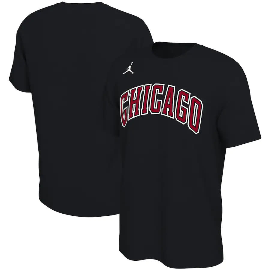 Black Chicago t-shirts