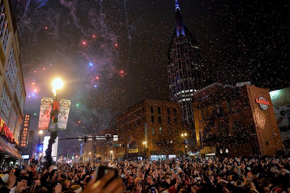 jack daniel's bash on broadway new year's eve in music city