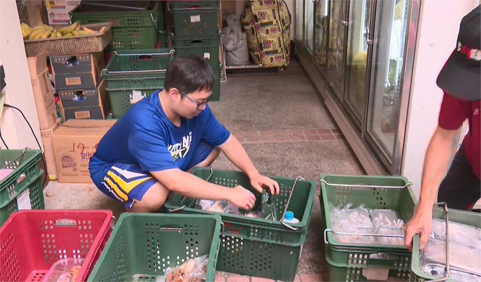 食物銀行把關食安　共享食物「用乾麵包不能有內餡」