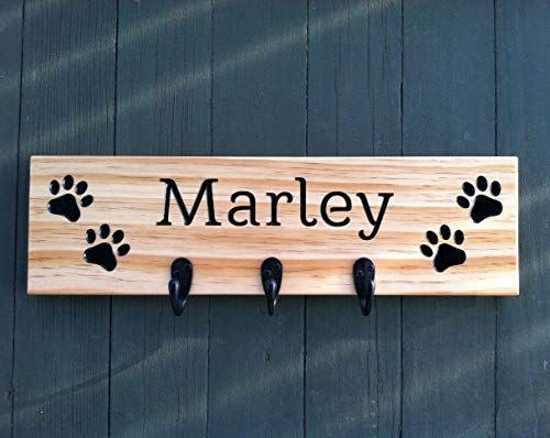 6) Personalized Dog Leash Holder