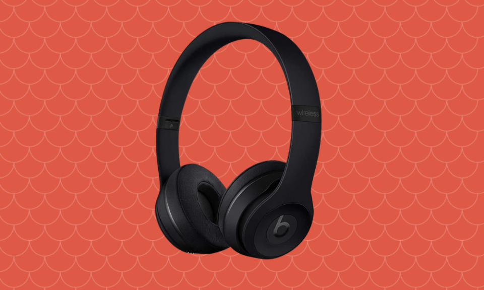 People can&#39;t get enough of these headphones. (Photo: Amazon)