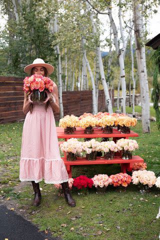 <p>Sydney Nebens</p> Bouquet Box co-founder Courtney Sixx