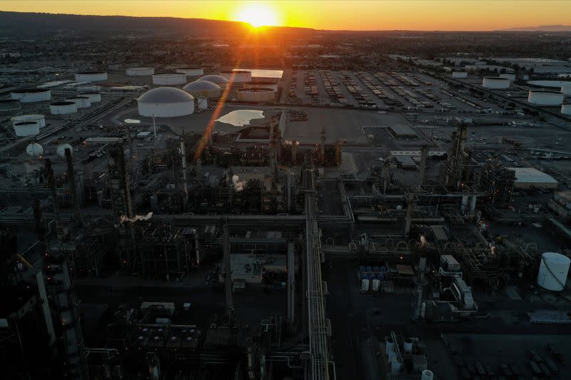Aerial view of Phillips 66 Company's Los Angeles Refinery