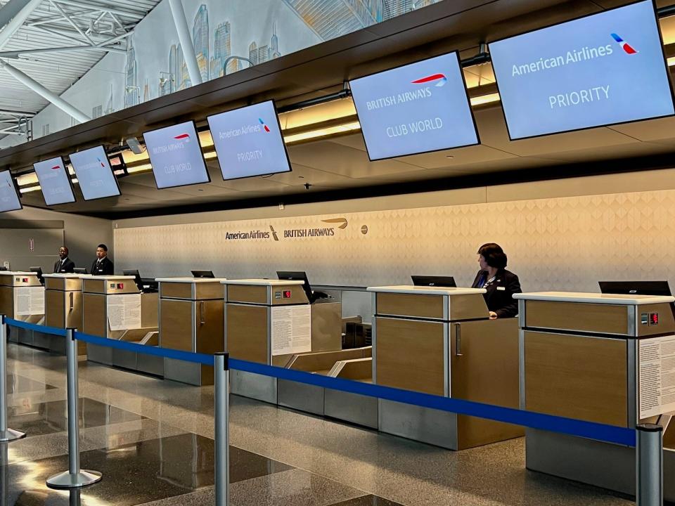 Co-branded check-in area for American and British Airways premium passengers.