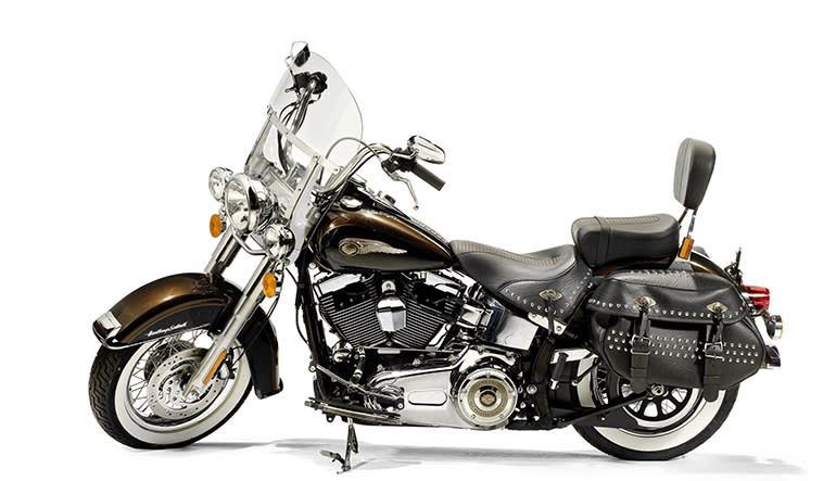 The-Popes-Harley-Davidson-1690cc-FLSTC-103-Heritage-Softail-Classic-img3