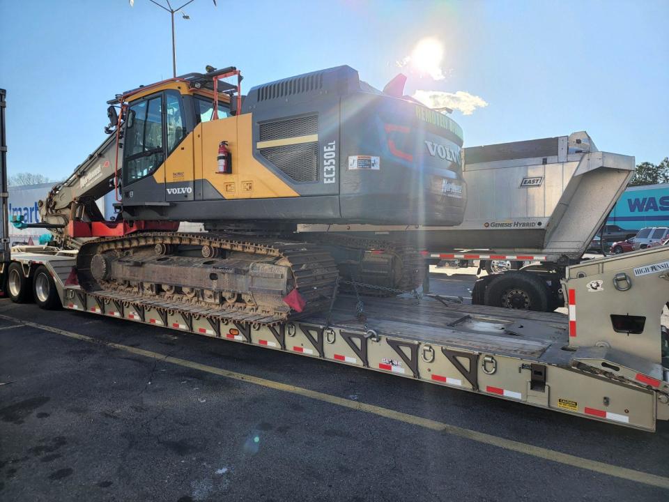 Owner-Operator driver Michael Whitaker's vehicle carrying industrial machinery 