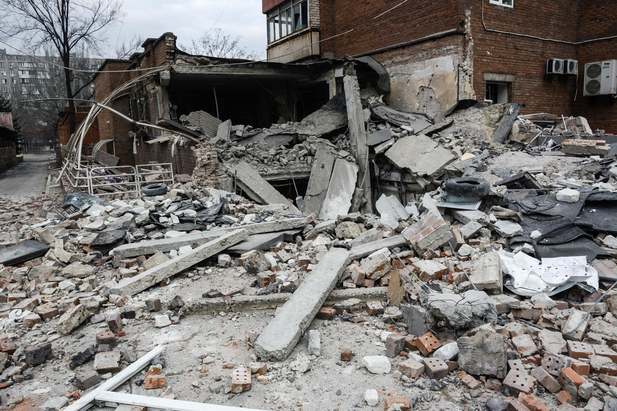 Damage to a basement shelter in Mariupol, Ukraine. (Evgeny Sosnovsky)