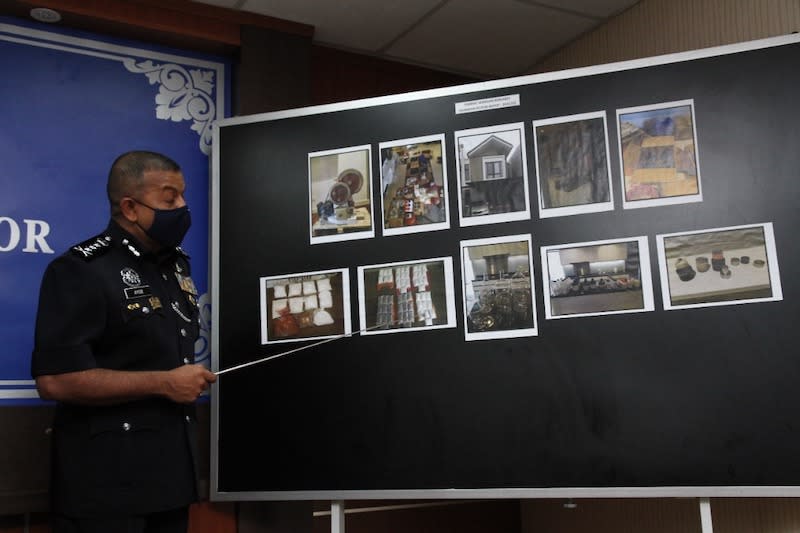 Johor police chief Datuk Ayob Khan Mydin Pitchay speaks to the media about the drug raids at the Johor police contingent headquarters, September 17, 2021 — Picture by Ben Tan