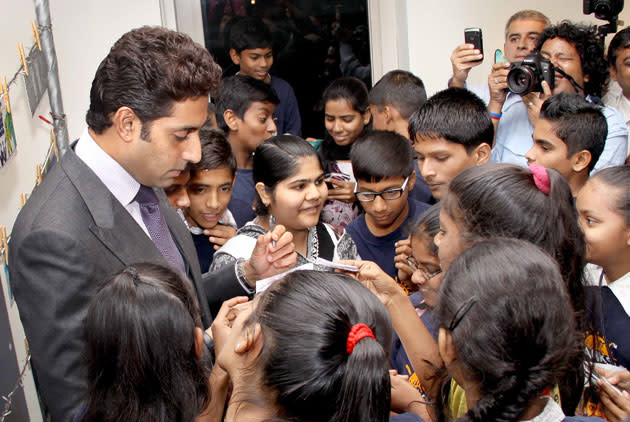 Abhishek obliging his young fans