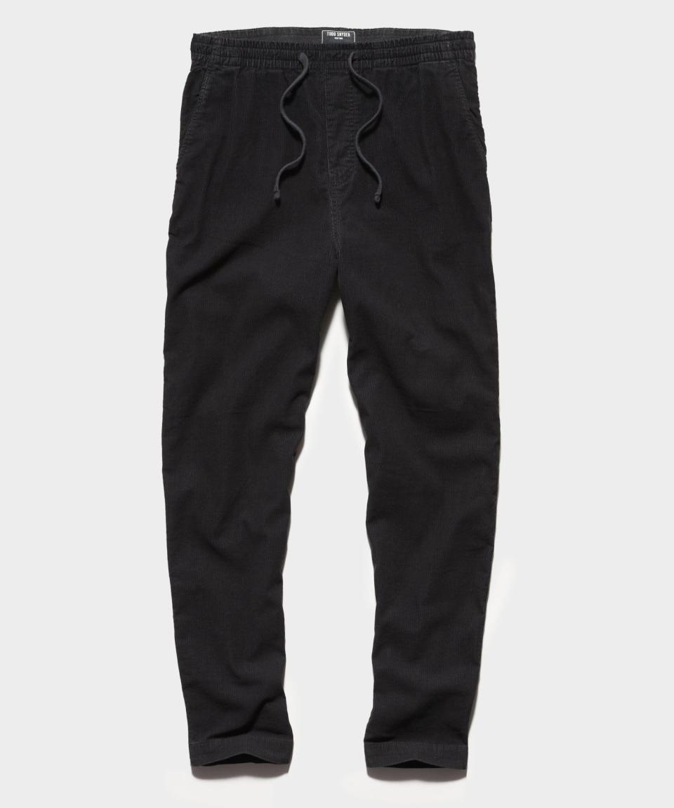 Stretch Corduroy Weekend Pant in Black