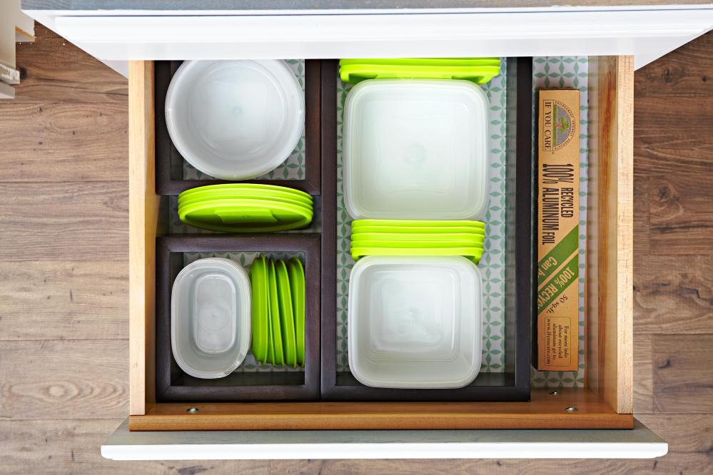 10 Genius Solutions for Organizing Food Storage Containers