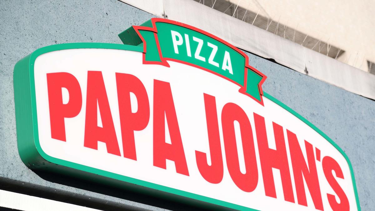 Papa Johns to close 50 underperforming UK restaurants