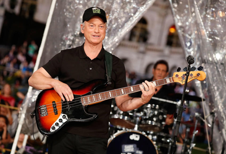 Gary Sinise plays in the Lt. Dan Band during rehearsals for the 2018 National Memorial Day Concert on May 26, 2018, in Washington, DC. (Photo: Paul Morigi/Getty Images for Capital Concerts)