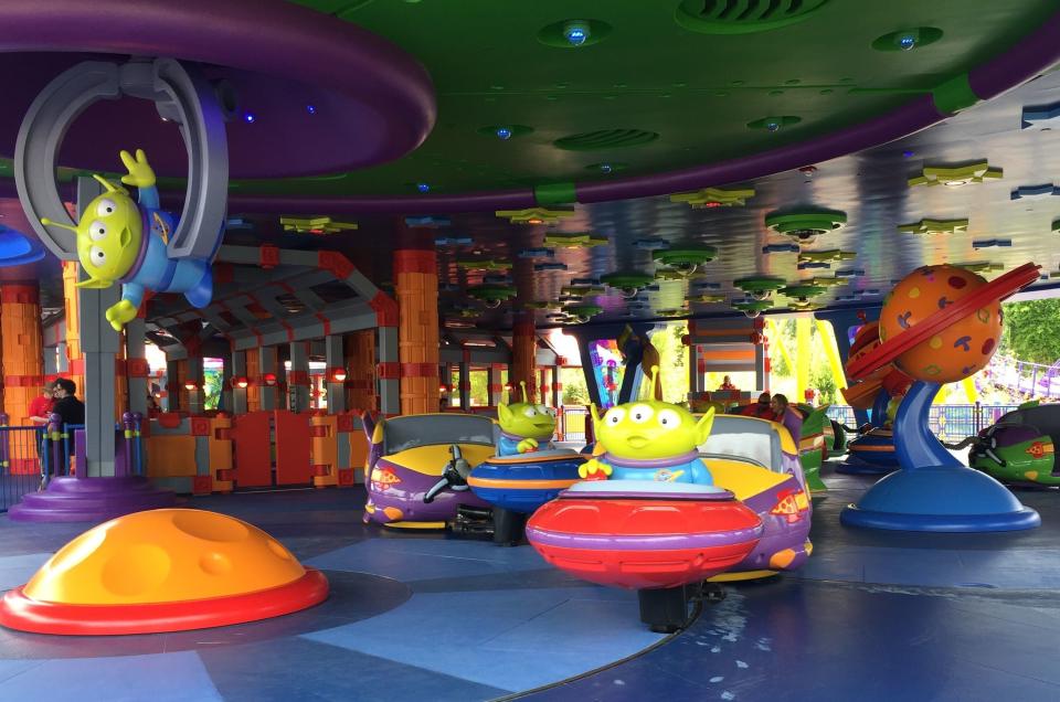 Alien Swirling Saucers is tucked away in Andy's backyard at Toy Story Land.